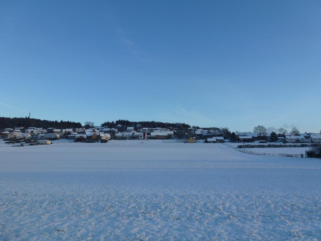 Ferienwohnung Sauerlandblick Goldhausen Exterior foto
