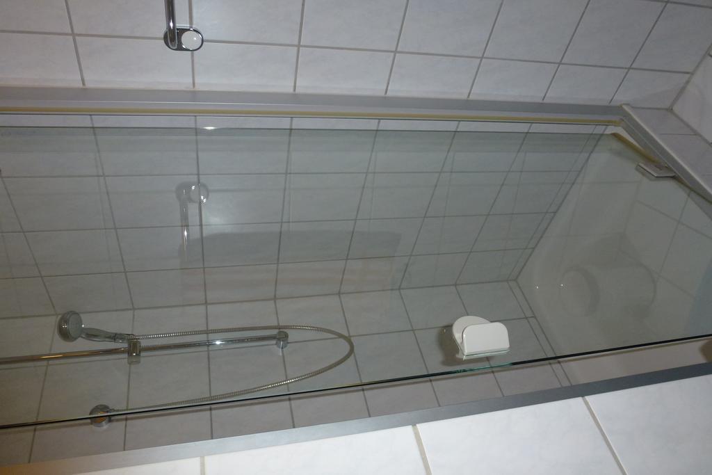 Ferienwohnung Sauerlandblick Goldhausen Zimmer foto